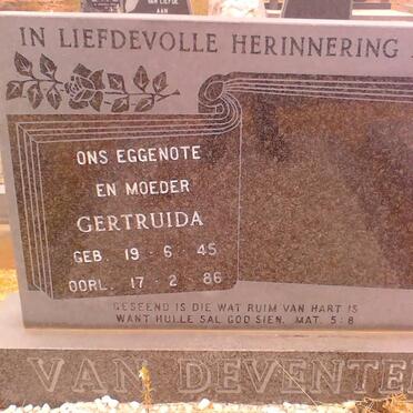 DEVENTER Gertruida, van 1945-1986