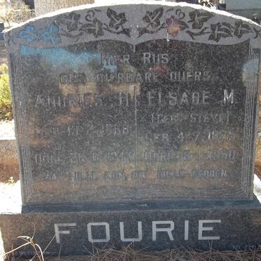FOURIE Andries H. 1866-1944 &amp; Elsabe M. STEYN 1875-1950
