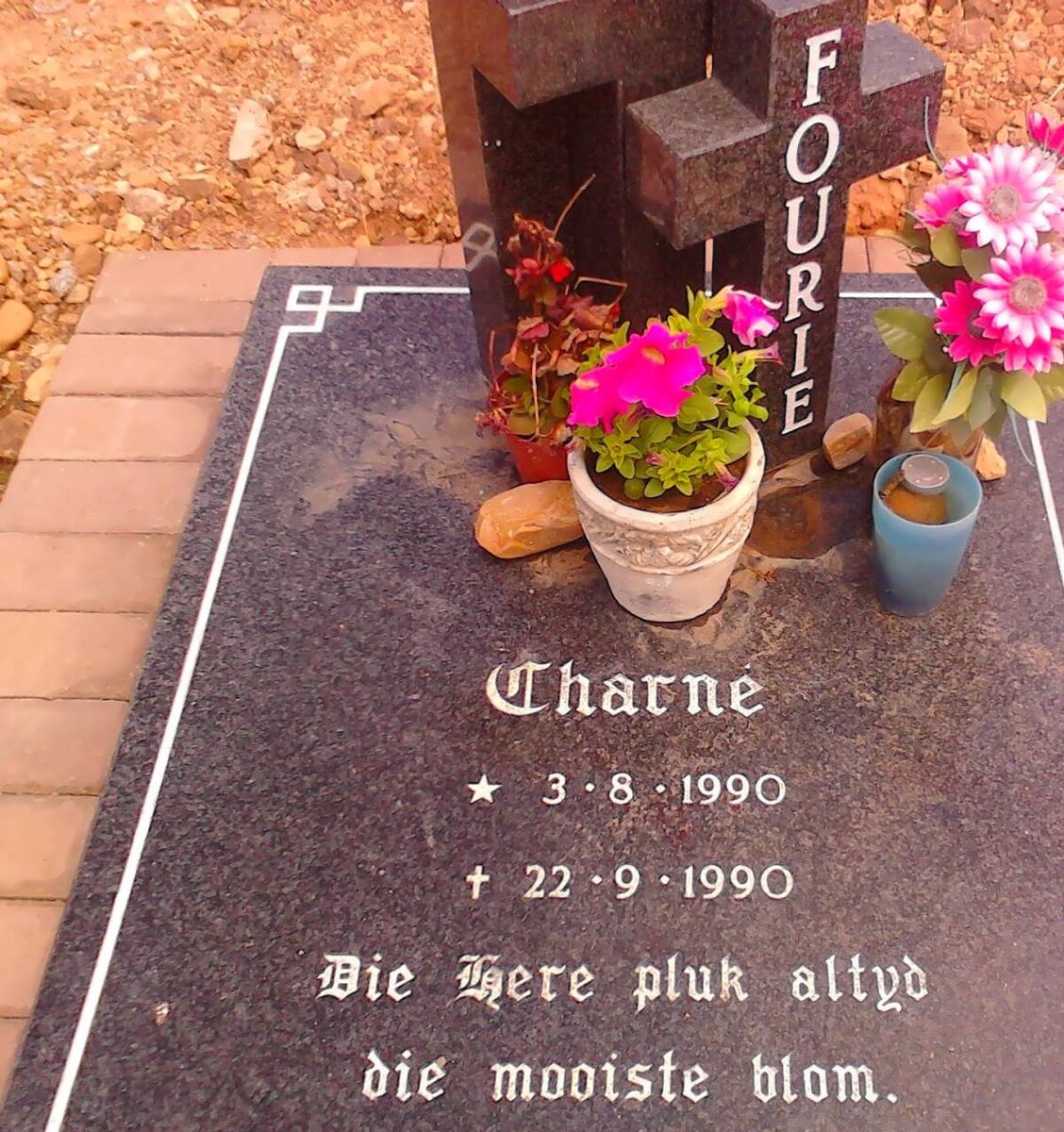 FOURIE Charne 1990-1990