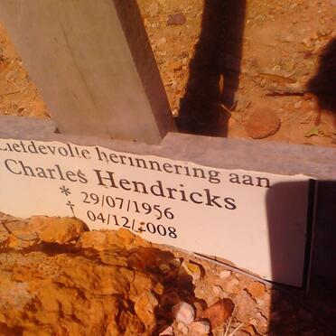 HENDRICKS Charles 1956-2008