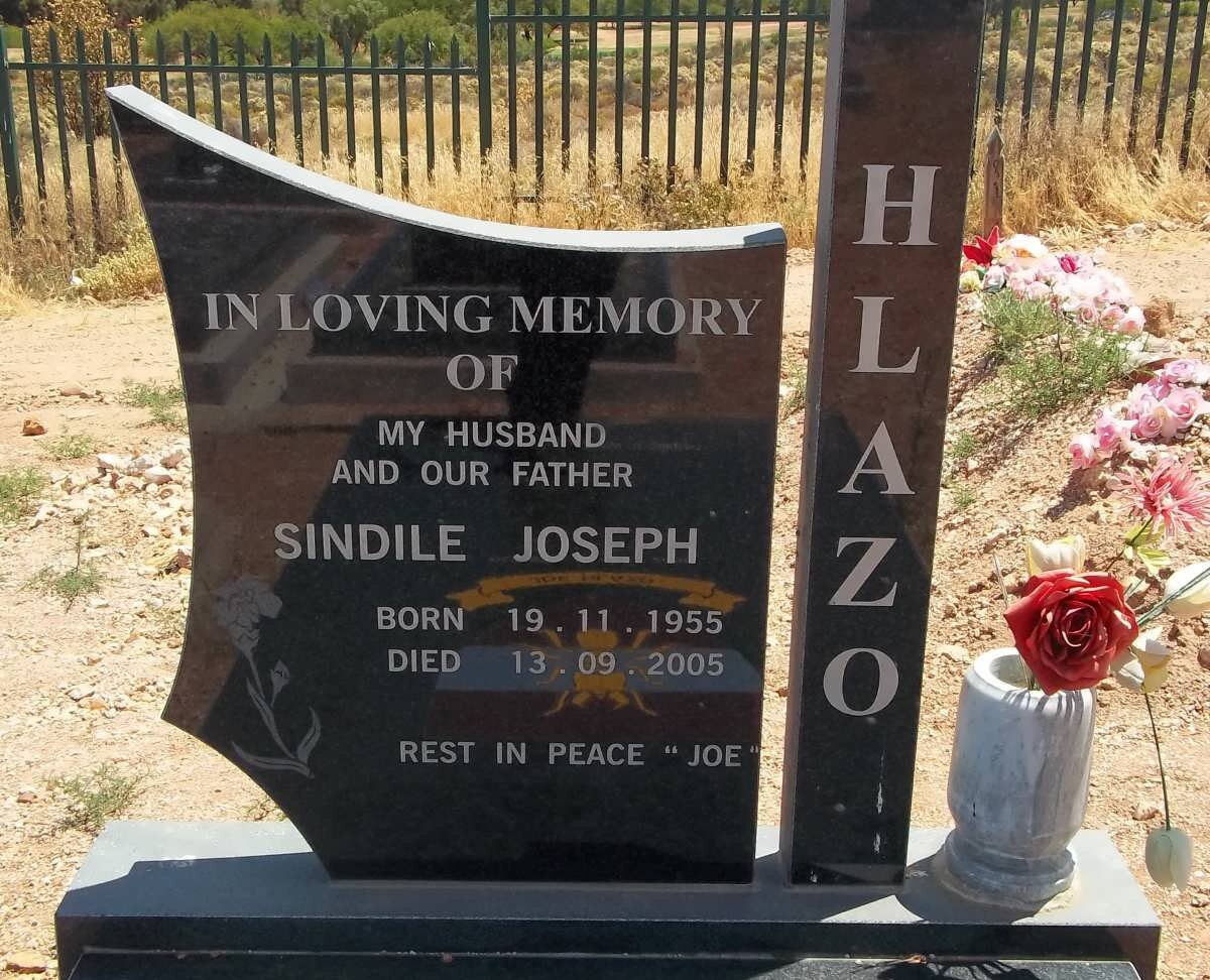HLAZO Sindile Joseph 1955-2005