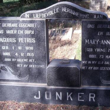 JONKER Jacobus Petrus 1898-1975 &amp; Mary-Ann Margaret YOUNG 1906-1976