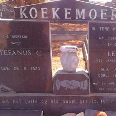 KOEKEMOER Stefanus C. 1923- &amp; Levina JANSEN VAN RENSBURG 1933-1987