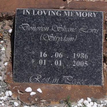 LEWIS Donovon Shane nee STRYDOM 1986-2005