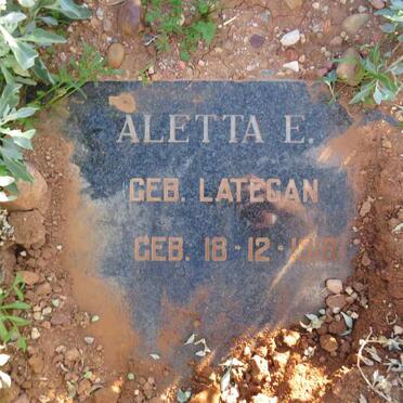 LOURENS Willem H.P. 1912-1982  & Aletta E. LATEGAN 1918- _3