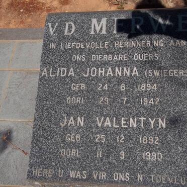 MERWE Jan Valentyn, v.d. 1892-1990 &amp; Alida Johanna SWIEGERS 1894-1942