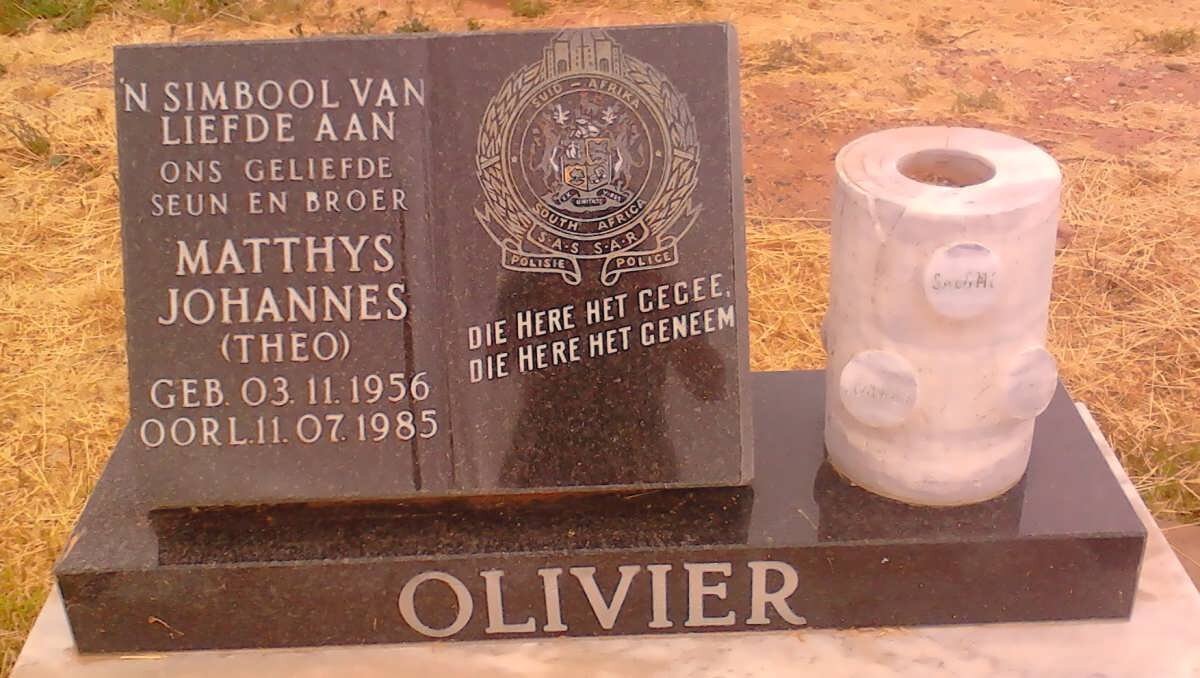 OLIVIER Matthys Johannes 1956-1985