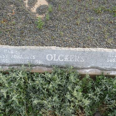 OLCKERS Daniel Ernst Johannes 1906-1981 & Helena Susanna 1914-2006_1