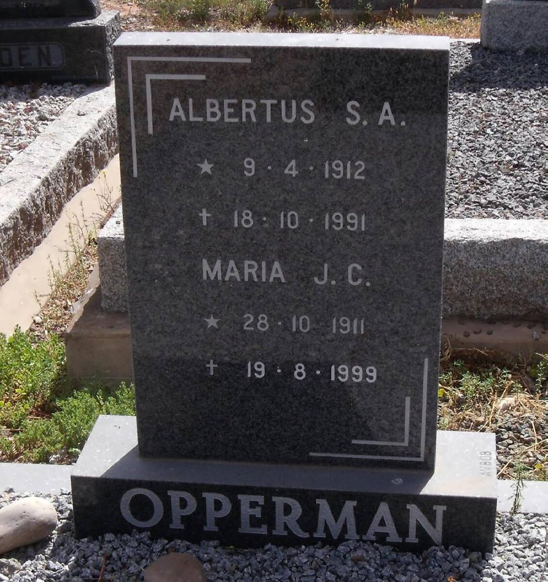 OPPERMAN Albertus S.A. 1912-1991 &amp; Maria J.C. 1911-1999