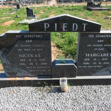 PIEDT Nicolas 1935-1989 & Margaret 1934-2010