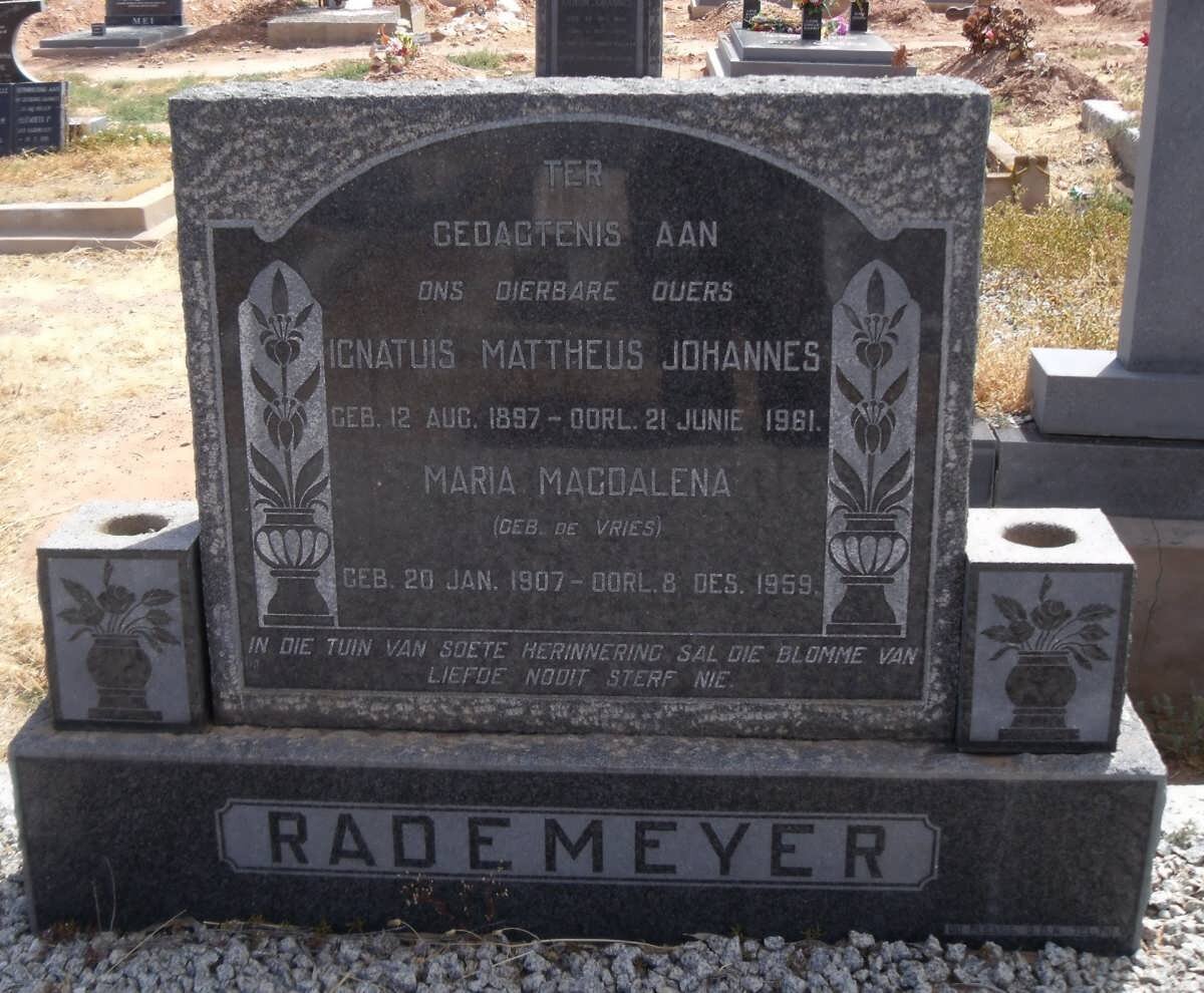 RADEMEYER Ignatius Mattheus Johannes 1897-1961 &amp; Maria Magdalena DE VRIES 1907-1959