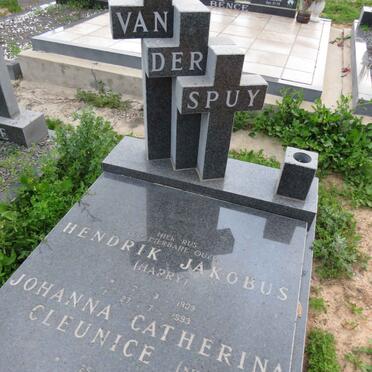 SPUY Hendrik Jakobus, van der 1909-1993 & Johanna Catherina Cleunice 1913-1996_1