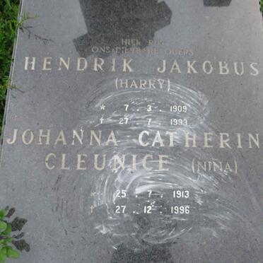 SPUY Hendrik Jakobus, van der 1909-1993 & Johanna Catherina Cleunice 1913-1996_2