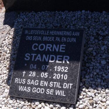 STANDER Corné 1952-2010