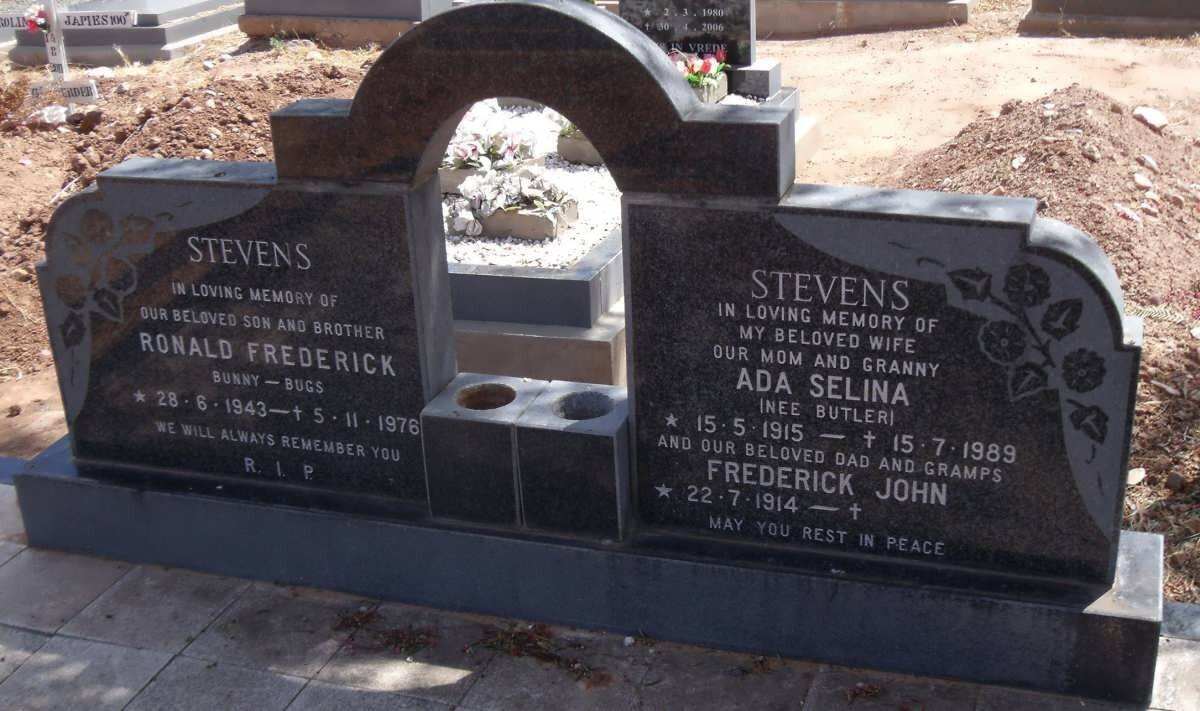 STEVENS John 1914- &amp; Ada Salina BUTLER 1915-1989 :: STEVENS Ronald Frederick 1943-1976