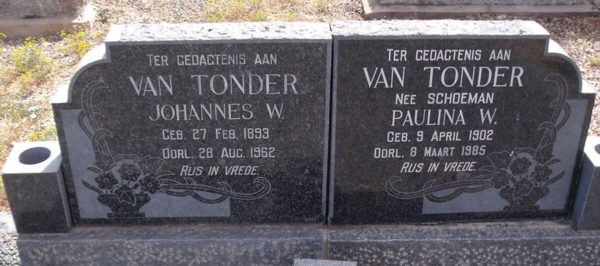TONDER Johannes W., van 1899-1962 &amp; Paulina W. SCHOEMAN 1902-1985