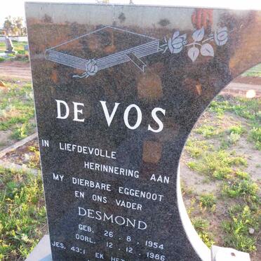 VOS Desmond, de 1954-1986