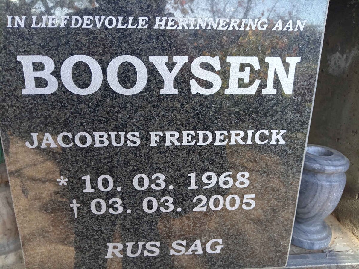 BOOYSEN Jacobus Frederick 1968-2005