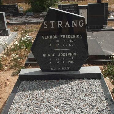 STRANG Vernon Frederick 1907-2004 &amp; Grace Josephine 1916-2009