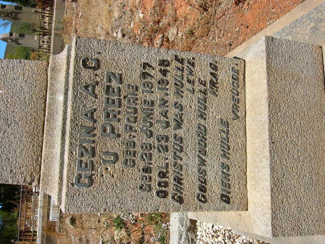 PREEZ Sarel J., du 1874-1945 &amp; Gezina A.C. FOURIE 1877-1945