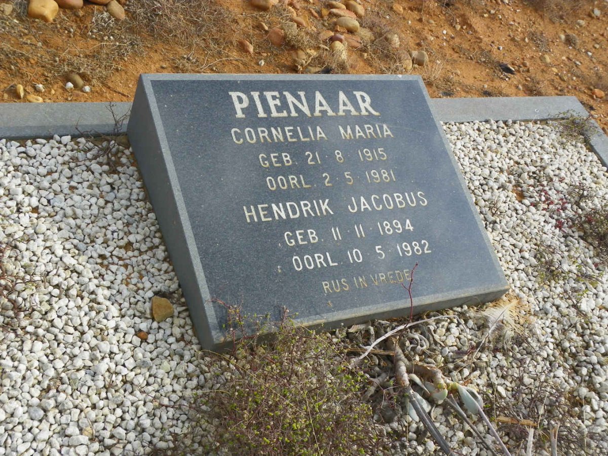 PIENAAR Hendrik Jacobus 1894-1982 &amp; Cornelia Maria 1915-1981