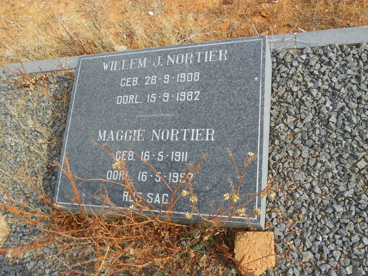 NORTIER Willem J. 1908-1982 &amp; Maggie 1911-1997