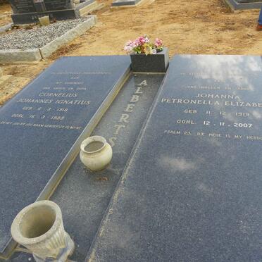 ALBERTS Cornelius Johannes Ignatius 1918-1988 &amp; Johanna Petronella Elizabeth 1919-2007