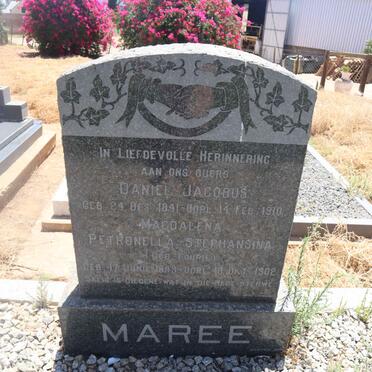 MAREE Daniel Jacobus 1841-1910 &amp; Magdalena Petronella Stephansina FOURIE 1849-1902