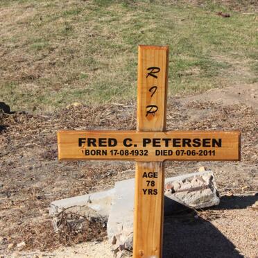 PETERSEN Fred C. 1932-2011