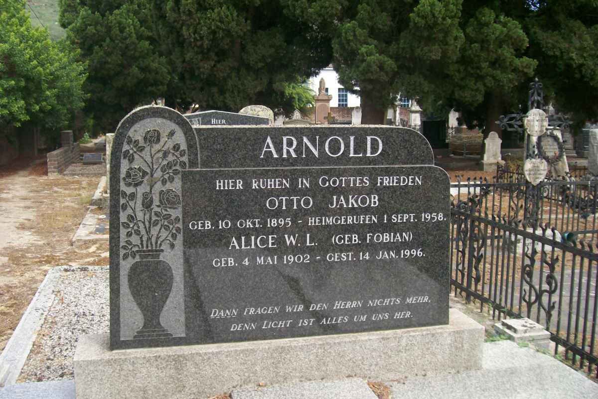 ARNOLD Otto Jakob 1895-1958 &amp; Alice W.L. FOBIAN 1902-1996