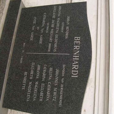 BERNHARDI J.H. Family grave