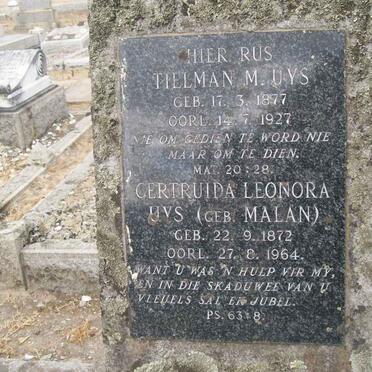 UYS Tielman M. 1877-1927 &amp; Gertruida Leonora MALAN 1872-1964