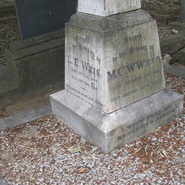 WEIS M.C.W. 1832-1905 &amp; L.E. 1848-1914