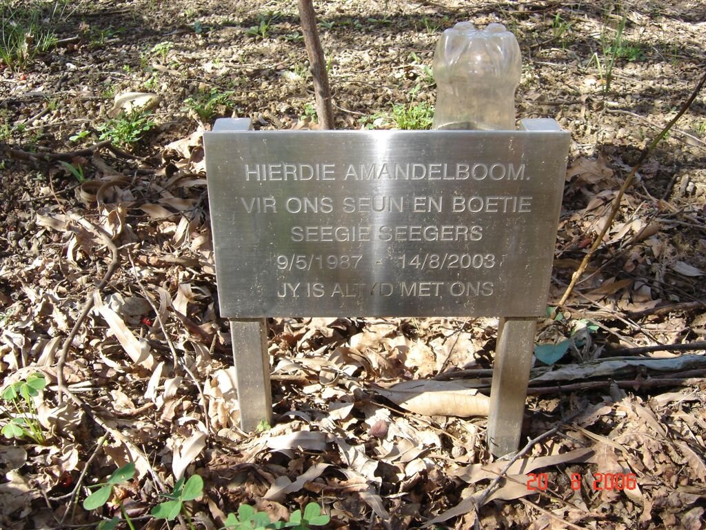 SEEGERS Seegie 1987-2003