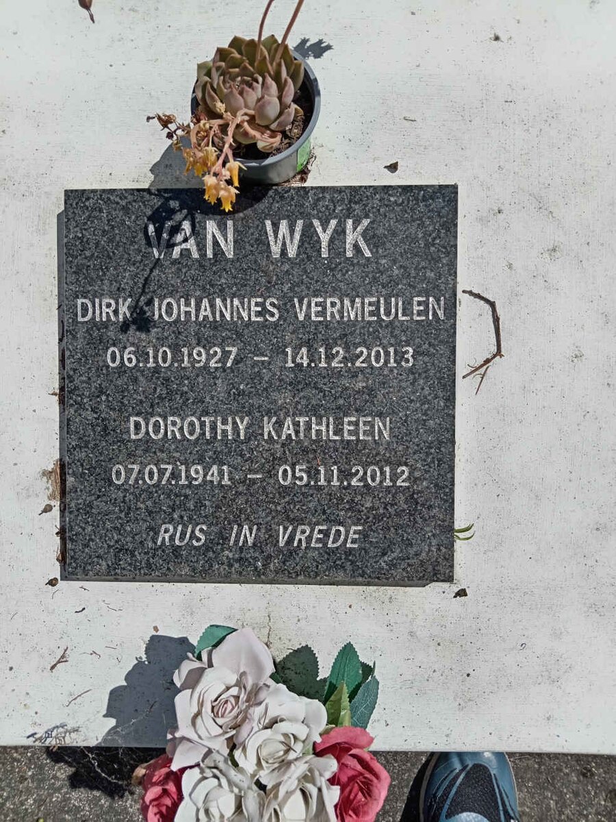WYK Dirk Johannes Vermeulen, van 1927-2013 &amp; Dorothy Kathleen 1941-2012