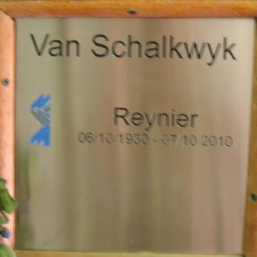 SCHALKWYK Reynier, van 1930-2010