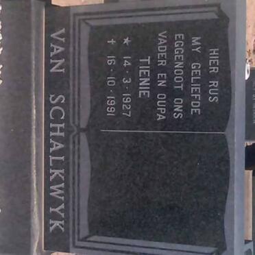 SCHALKWYK Tienie, van 1927-1991