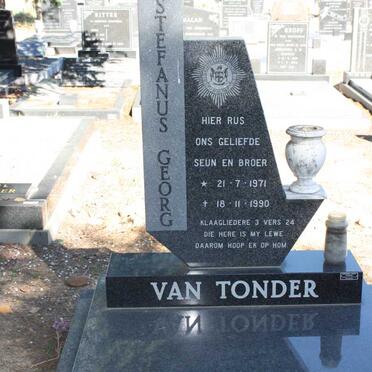 TONDER Stefanus Georg, van 1971-1990
