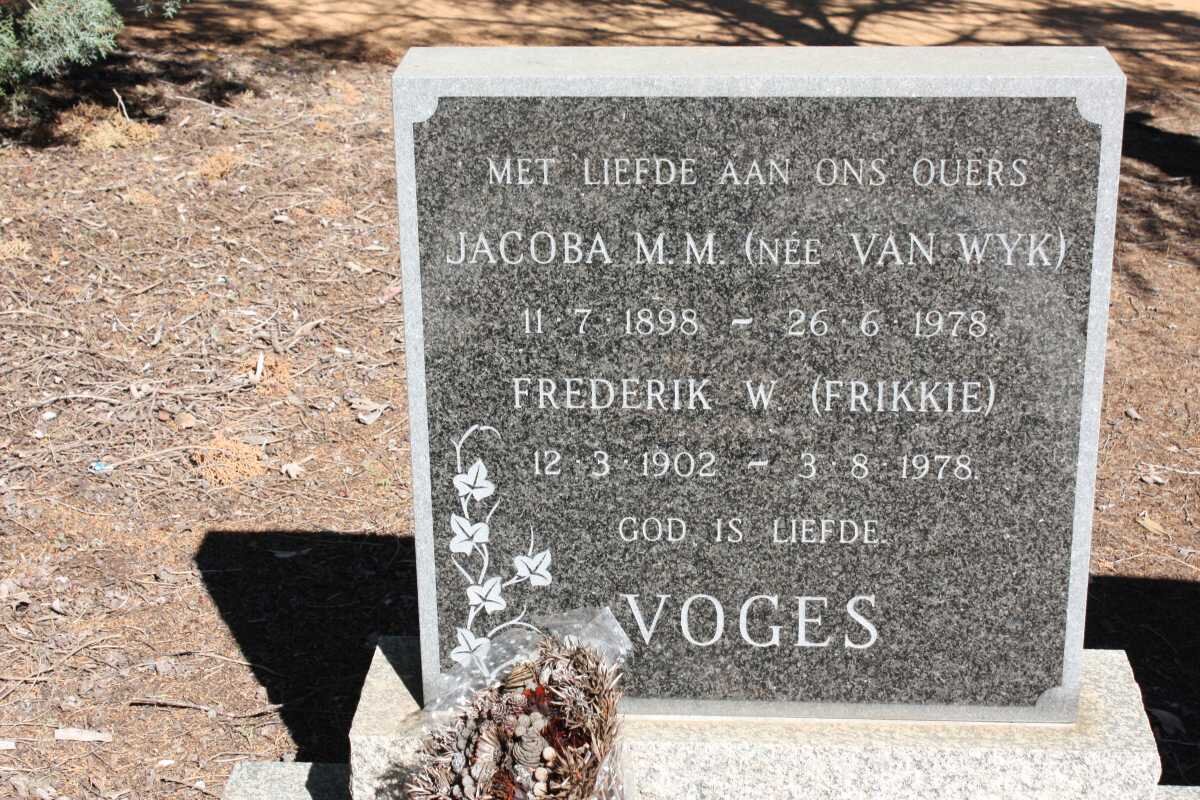 VOGES Frederik W. 1902-1978 &amp; Jacoba M.M. VAN WYK 1898-1978 
