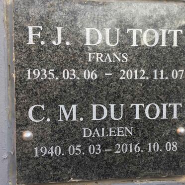 TOIT F.J., du 1935-2012 &amp; C.M. 1940-2016