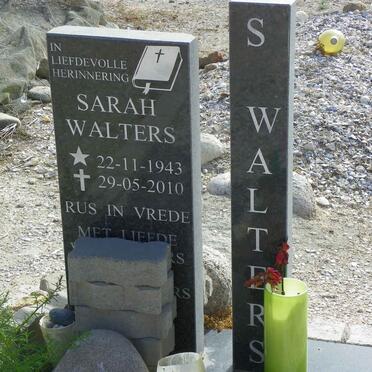 WALTERS Sarah 1943-2010