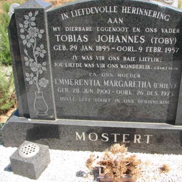 MOSTERT Tobias Johannes 1895-1957 &amp; Emmerentia Margaretha 1900-1973