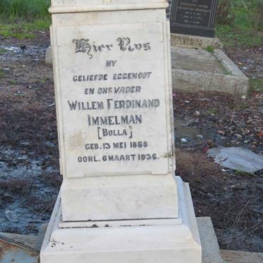 Western Cape, PIKETBERG district, Porterville, Halfmanshof 11, farm cemetery