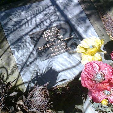 ZYL Petrus G.D., van 1914-1986 &amp; Elizabeth J.M.C. HAVINGA 1915-1997