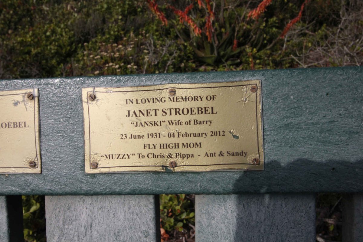 STROEBEL Janet 1931-2012