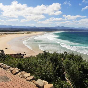 1. Overview / Oorsig