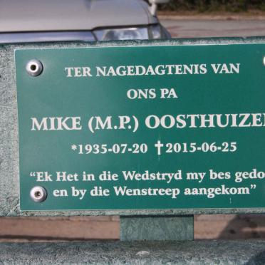 OOSTHUIZEN M.P. 1935-2015