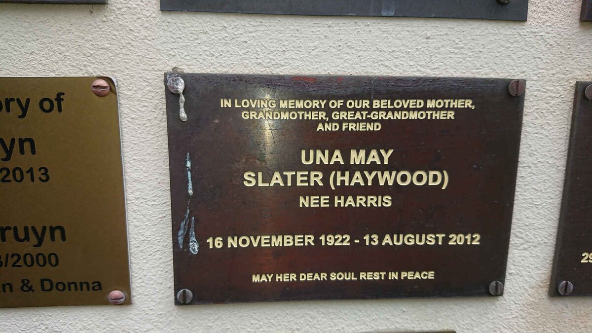 SLATER Una May, HAYWOOD nee HARRIS 1922-2012