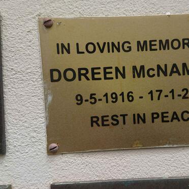 MCNAMARA Doreen 1916-2010