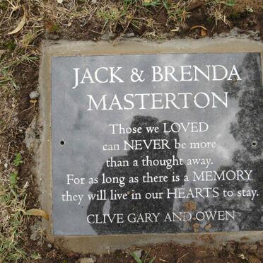 M - Surnames :: Vanne - M